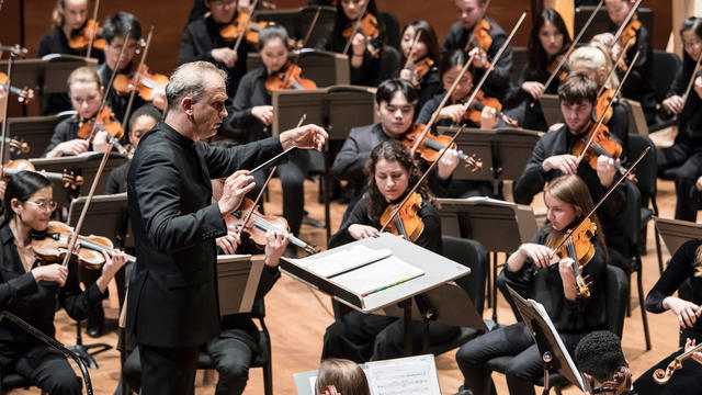 Juilliard Orchestra Conducted by Carlos Miguel Prieto, at Lincoln Center (Site)